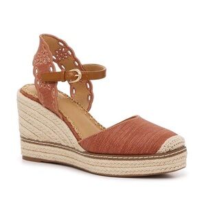 Crown Vintage Narri espadrille wedge sandal Mauve 7.5 like new